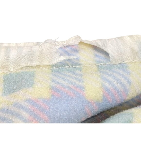 Dundee One Size Pink, Blue Polyester Colored Baby Blanket 7i - Picture 3 of 5